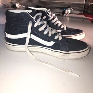 Sk8-Hi navy blue vans